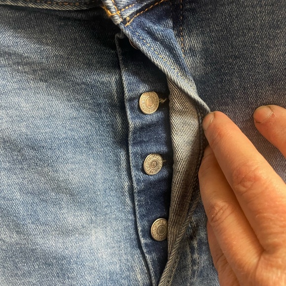 Men’s Levi’s 501 Jeans 👖 Size 36 x 30 ✨ Straight Legged ✨ Like New ✨ Light Wash - Picture 2 of 5